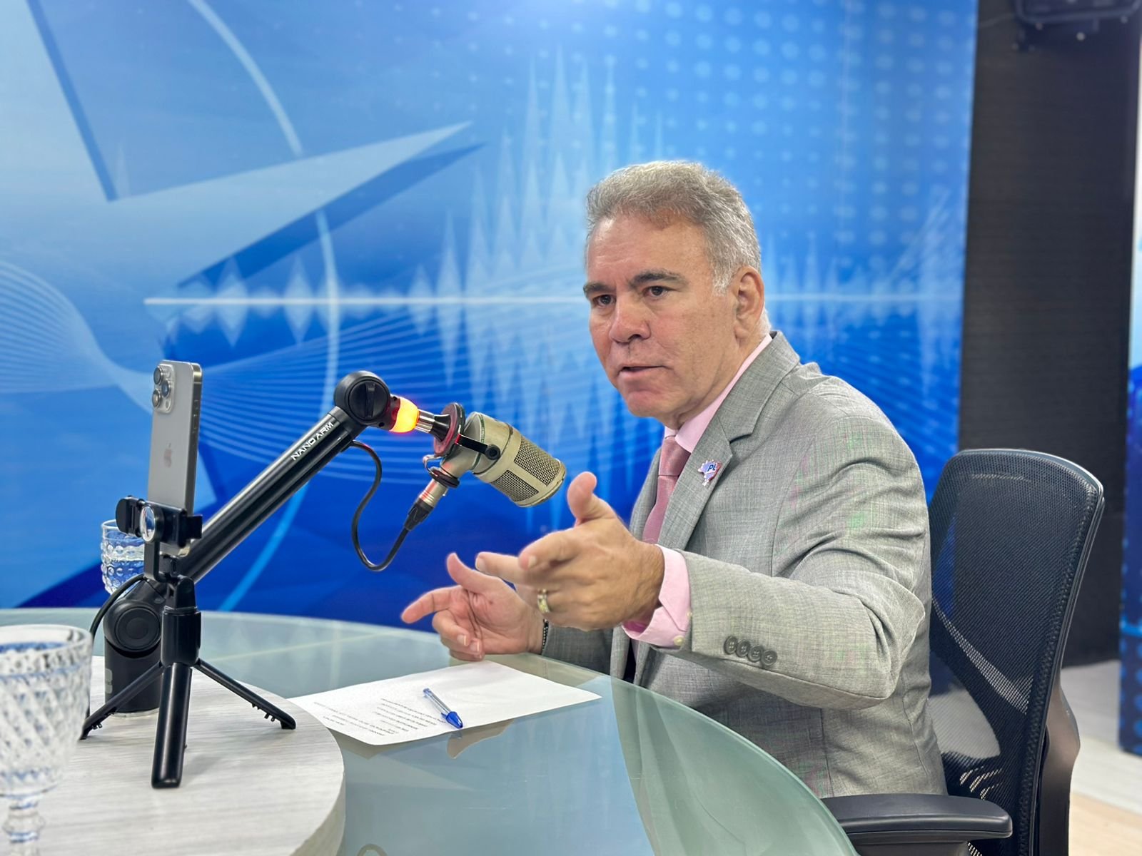 Deborah Jaylene | Sistema Arapuan de Comunicação