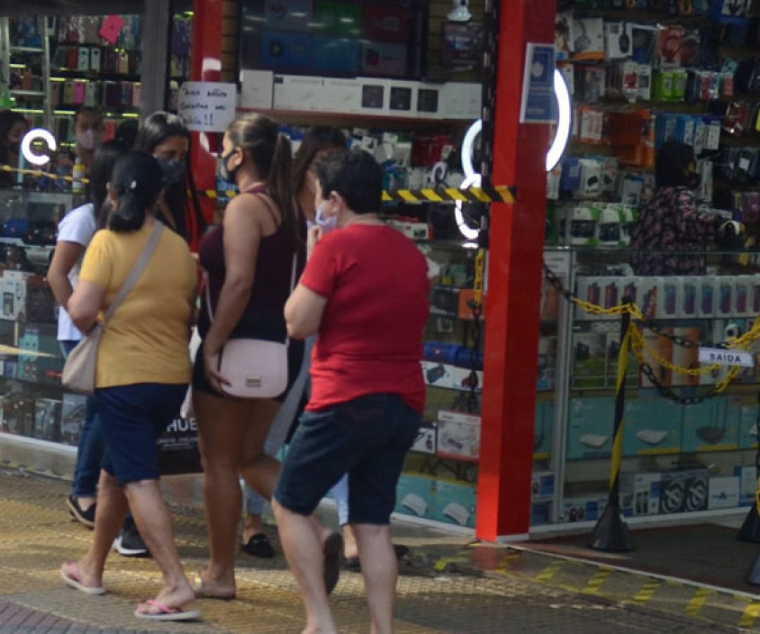 Comércio varejista (Foto: Charles de Moura/PMSJC)